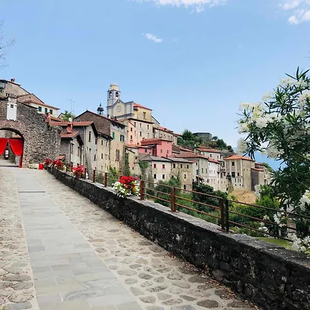 La Finestra Di Dante * Mulazzo