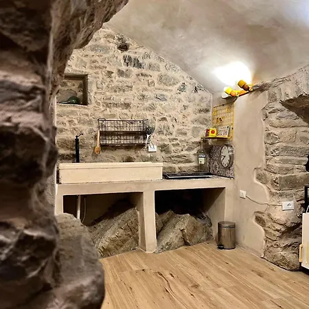 La Finestra Di Dante Apartment *
